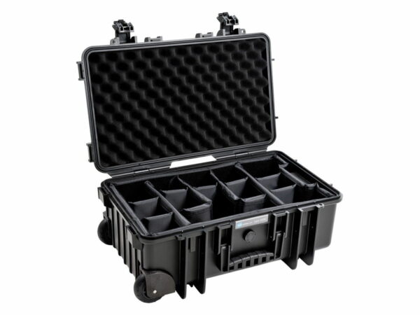 B+W Outdoor Case Type 6600, musta
