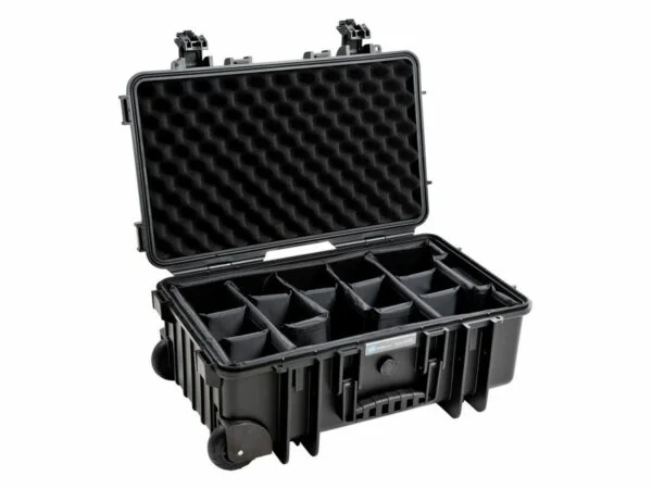 B+W Outdoor Case Type 6600, musta