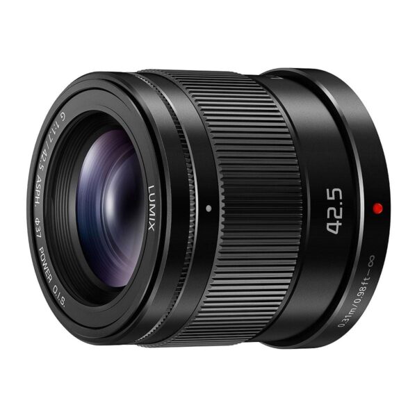 Panasonic LUMIX G 42.5mm f/1.7 ASPH. POWER O.I.S.