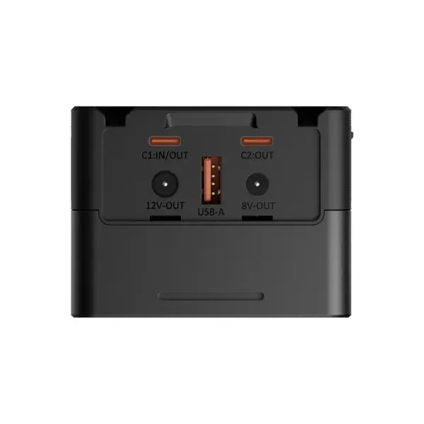 SmallRig 4292 VB99 Pro mini V-Mount -akun takaosassa on kaksi USB-C-porttia (C1: IN/OUT, C2: OUT), keskimmäinen USB-A-portti sekä 12V-OUT- ja 8V-OUT-portit.