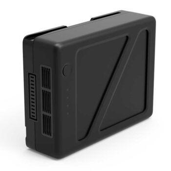 DJI TB50 akku Ronin 4d kameraan on kompakti, suorakulmainen musta akku, jossa on tuuletusikkunat, pyöreä painike, neljä merkkivaloa sivulla ja koholla oleva diagonaalinen viivamalli sen pinnassa.